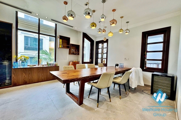 Garden 4 bedrooms house for rent in Tay Ho, Ha Noi